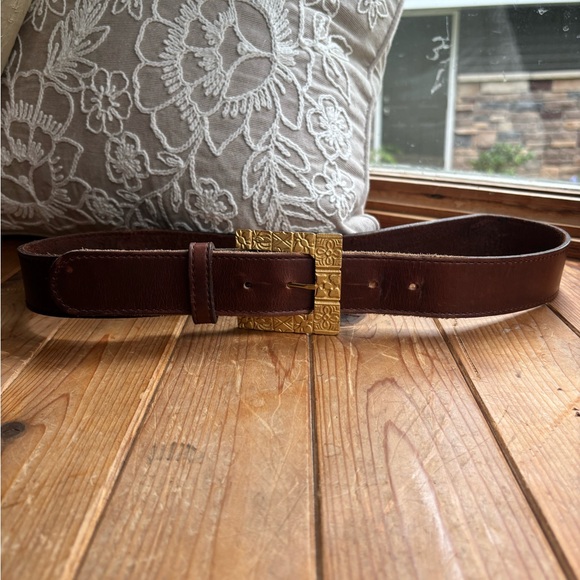 Accessories - Brown Leather Belt with Carved Gold Buckle